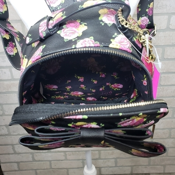 BETSEY JOHNSON Floral Bow Quilted Backpack main image 4